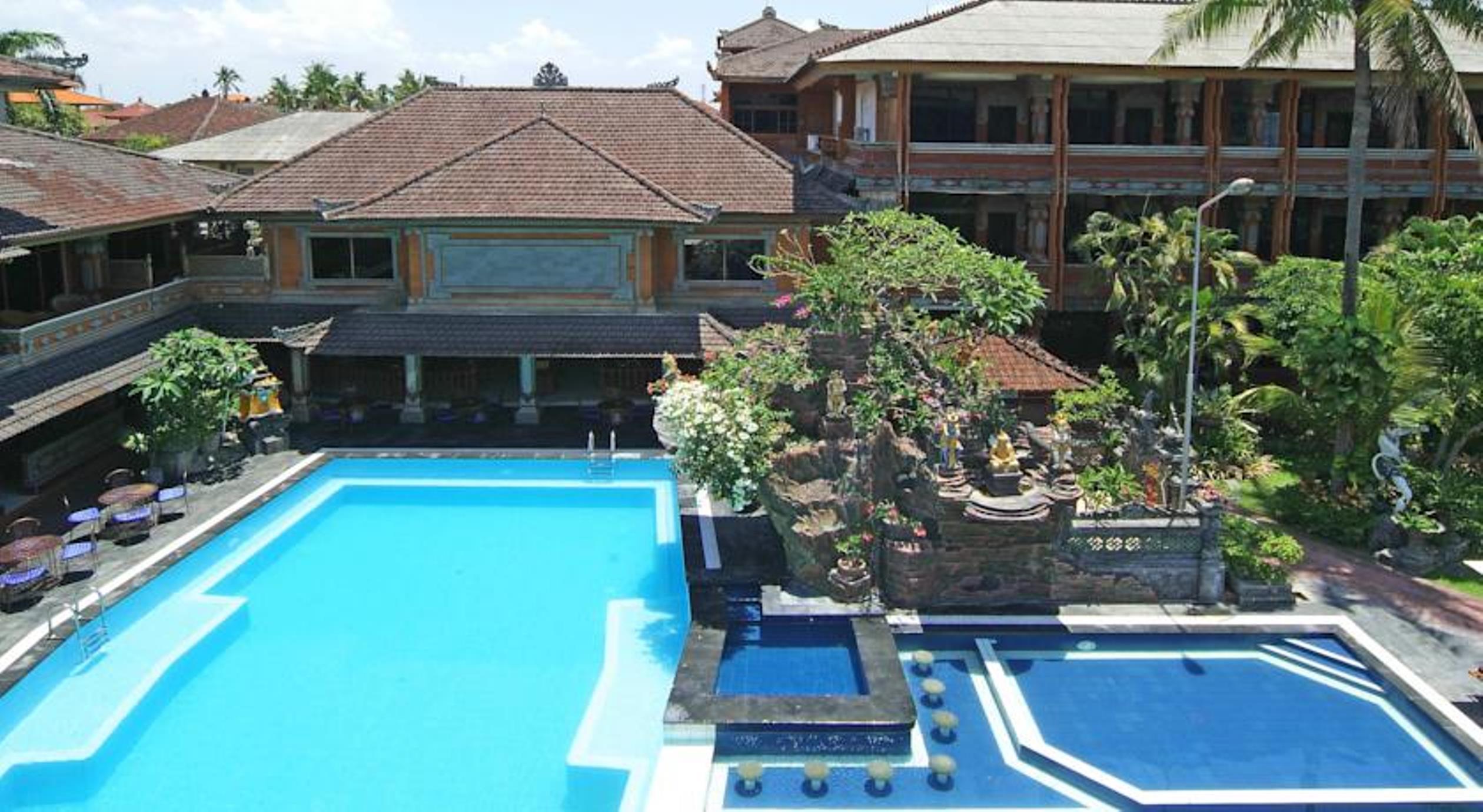 Wina Holiday Villa Kuta Bali
