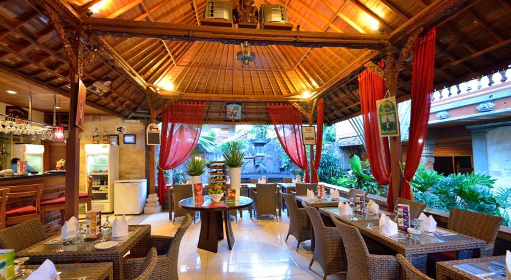 Wina Holiday Villa Kuta Bali
