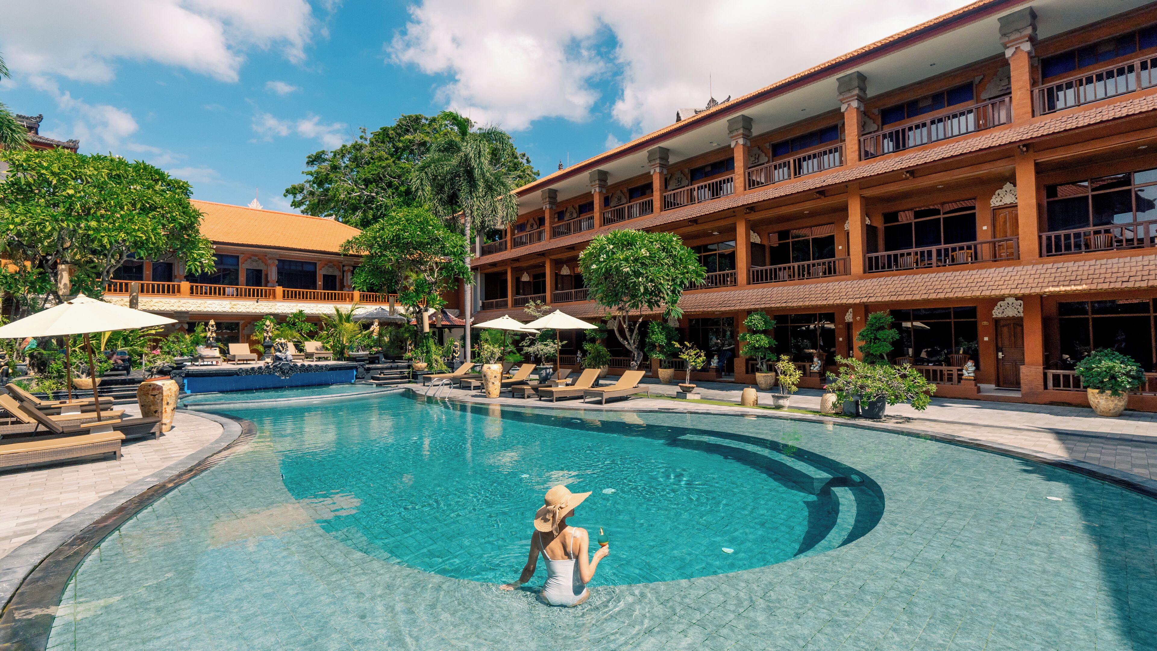 Wina Holiday Villa Kuta Bali