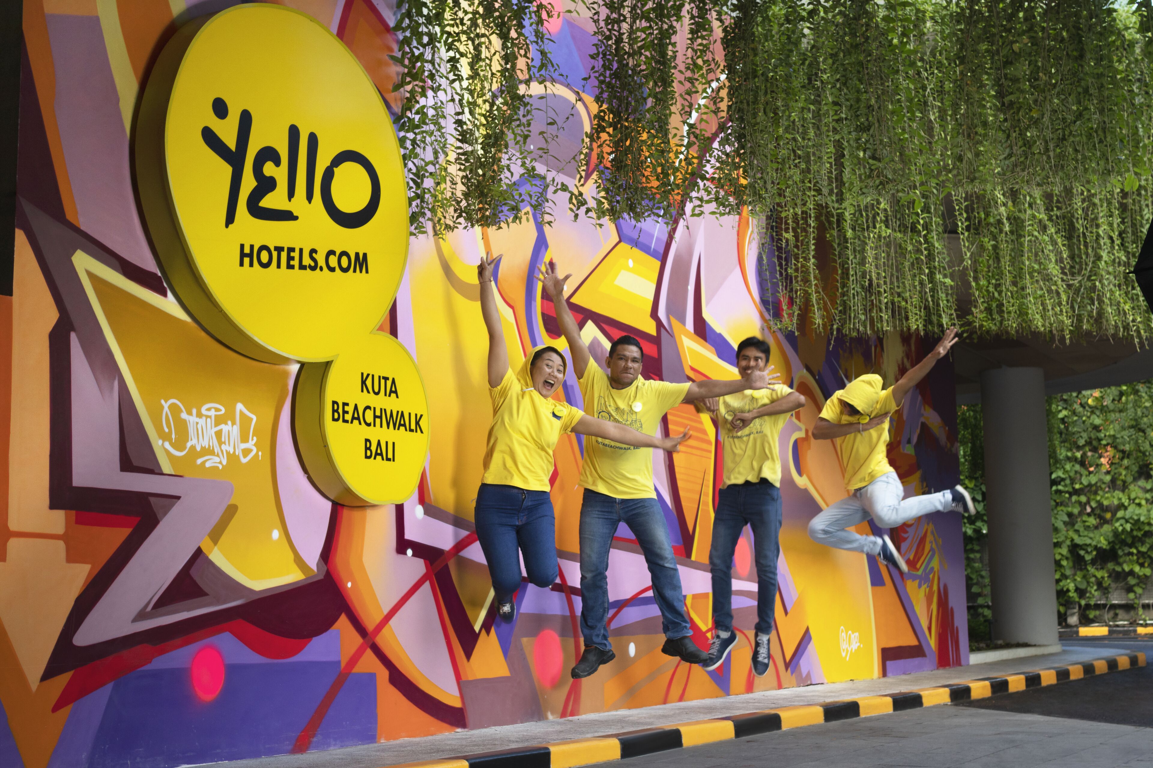 YELLO Hotel Kuta Beachwalk Bali