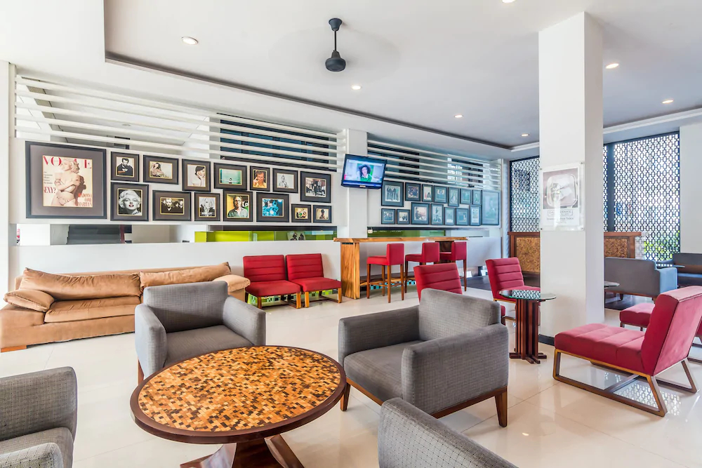 ZEN Rooms Kuta Beach Poppies Lane