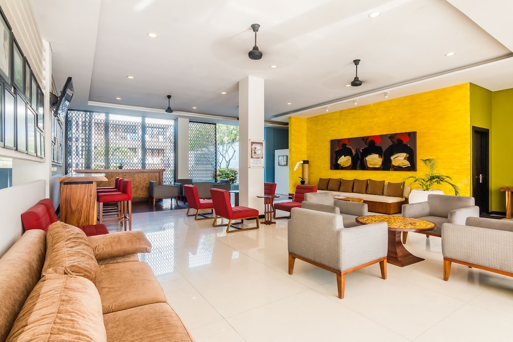 ZEN Rooms Kuta Beach Poppies Lane
