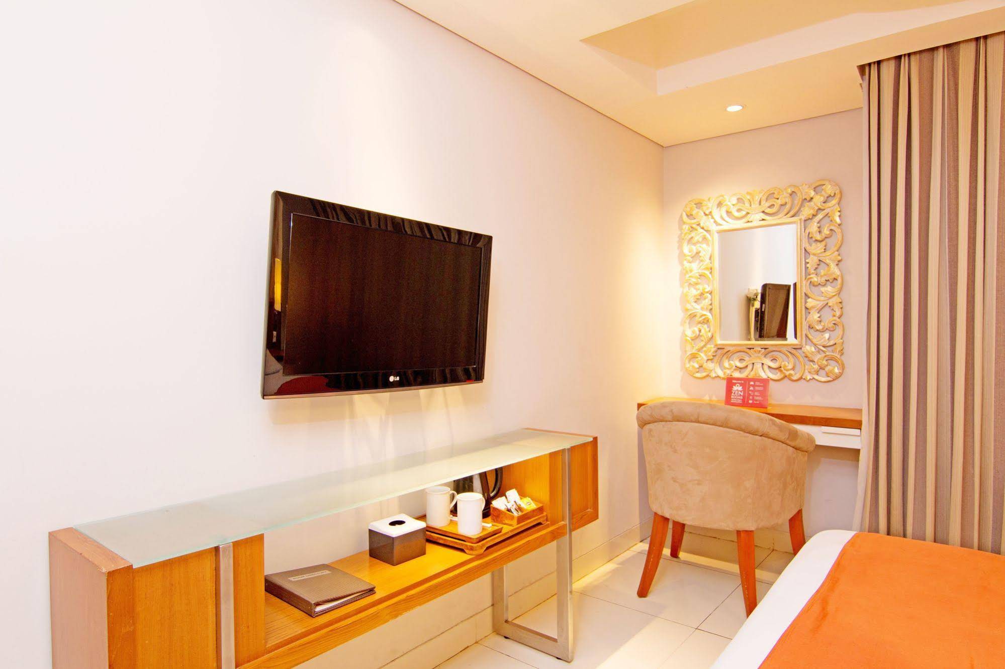 ZEN Rooms Kuta Sunset Road