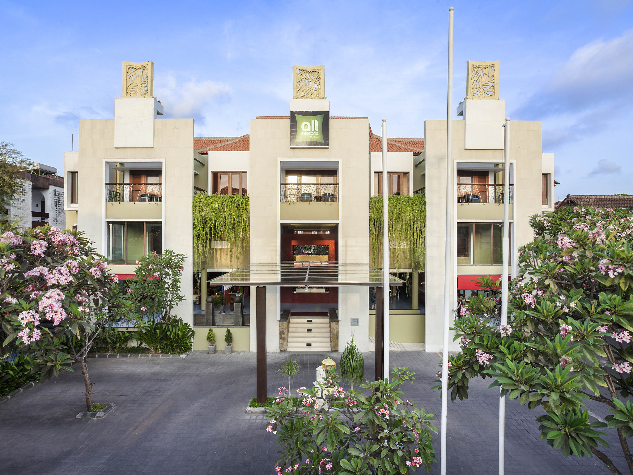 all seasons Bali Legian