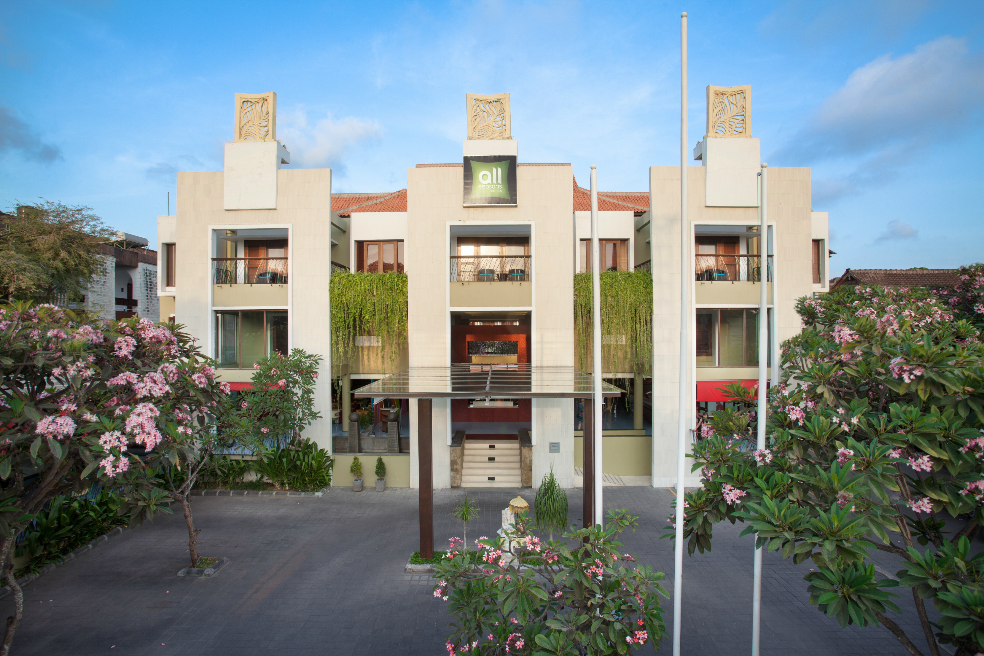 all seasons Bali Legian