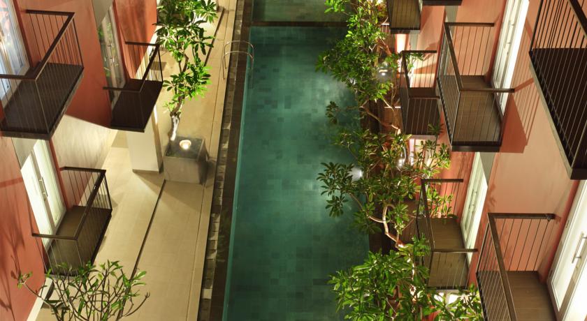 Kampi Hotel Legian