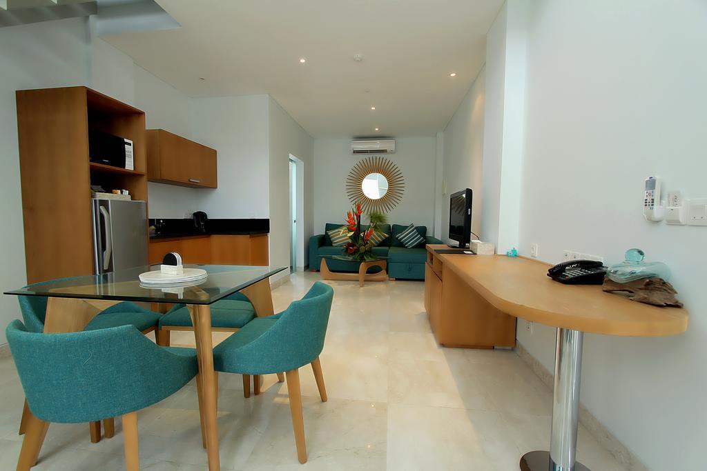AQ-VA Hotel & Villas