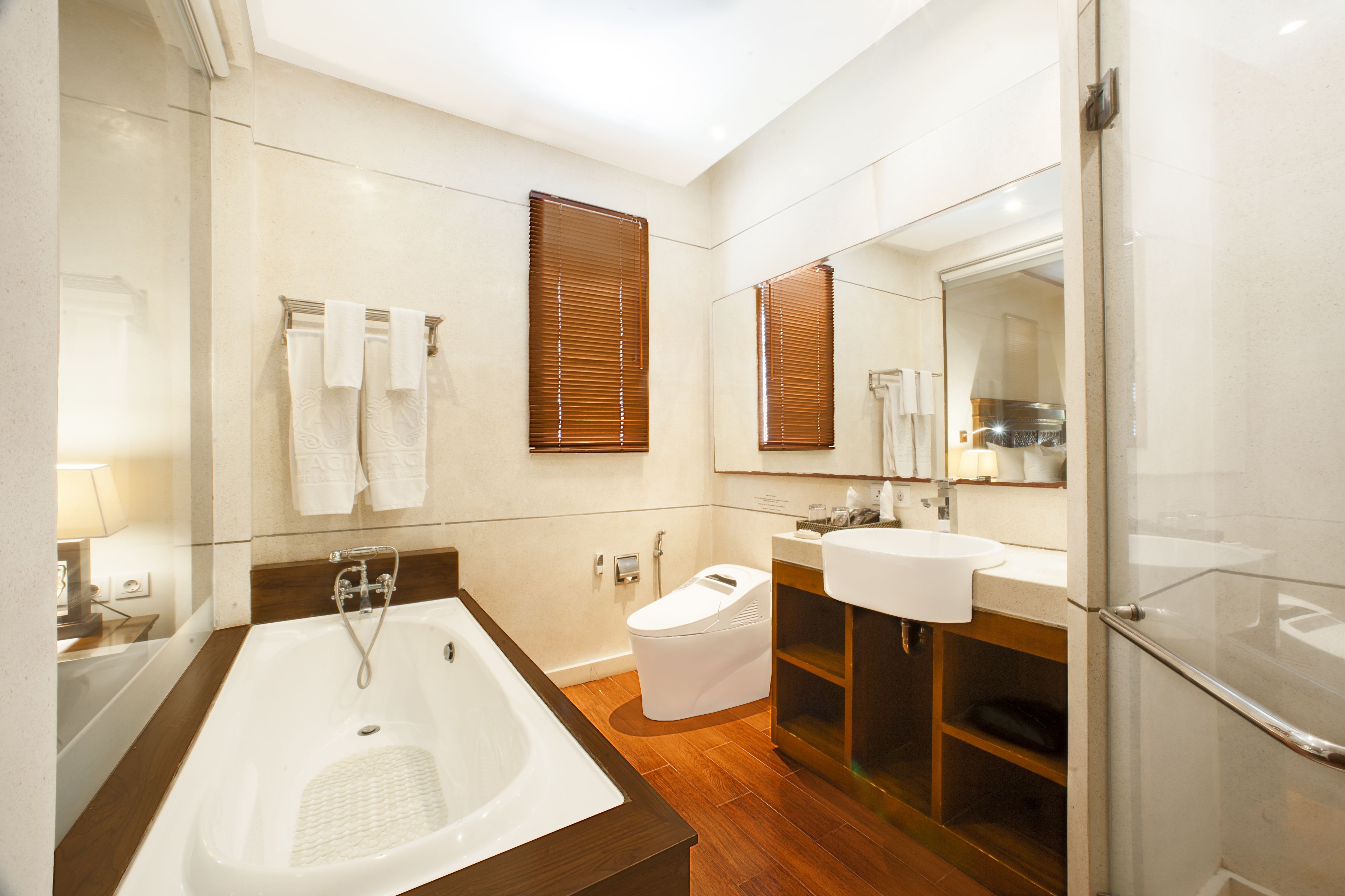 Astagina Resort Villas & Spa