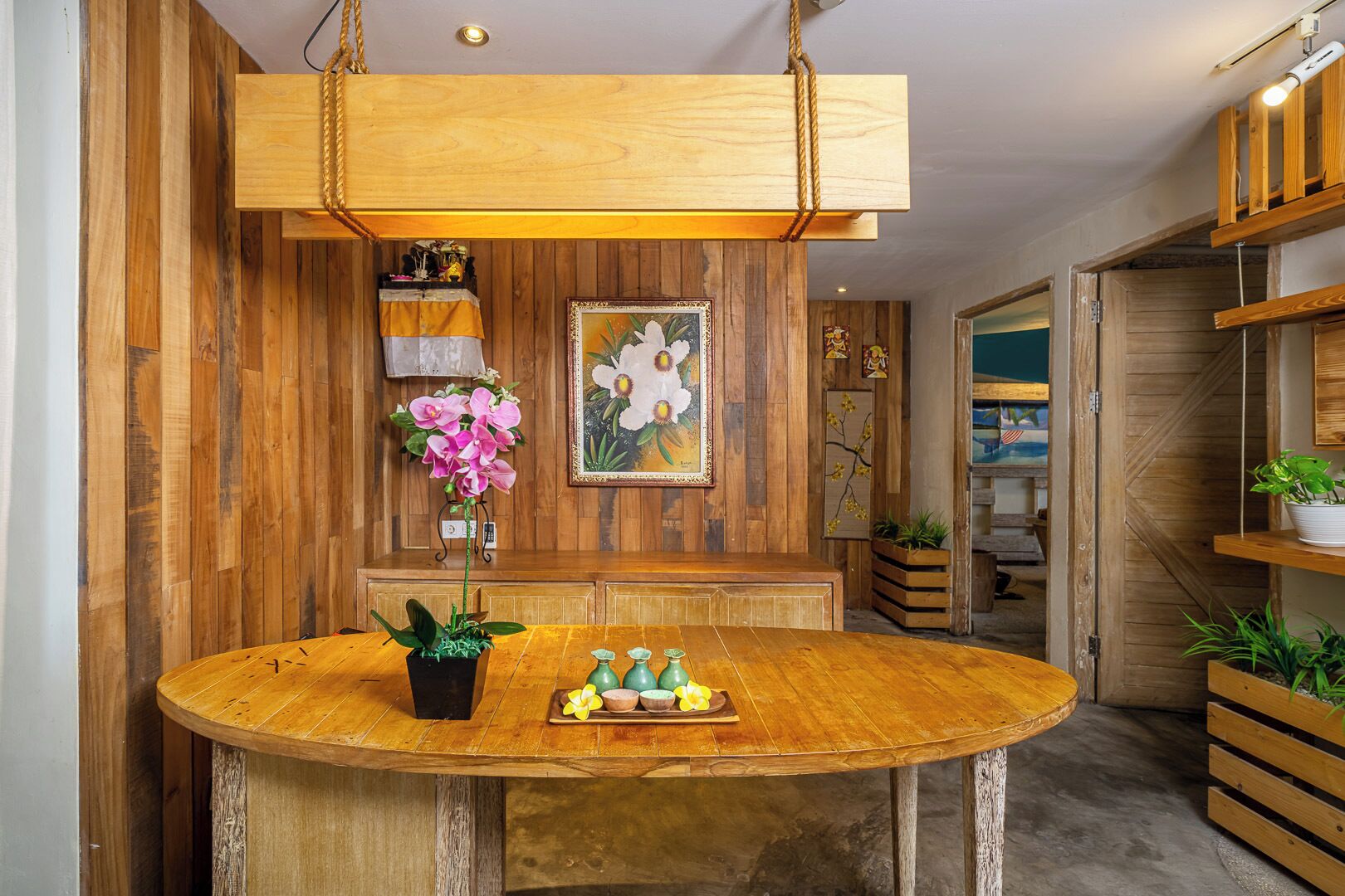 Bliss Surfer Hotel