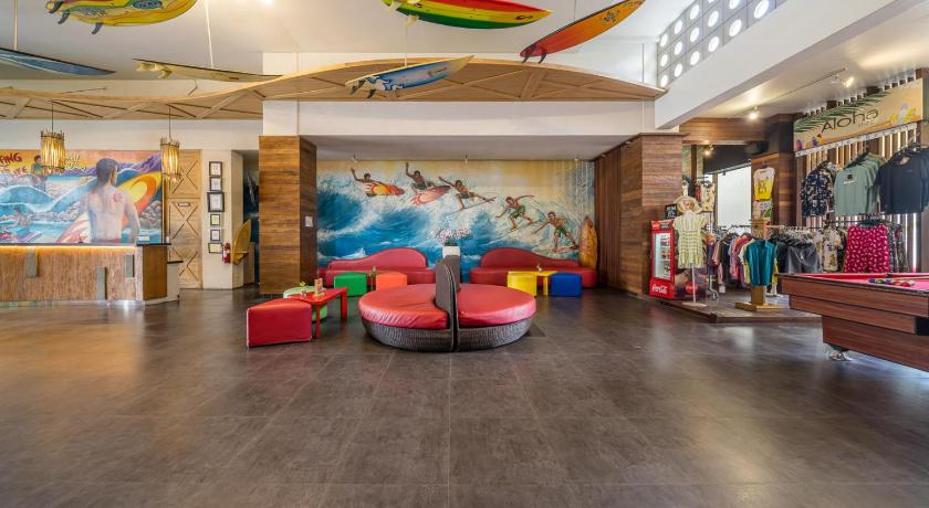 Bliss Surfer Hotel