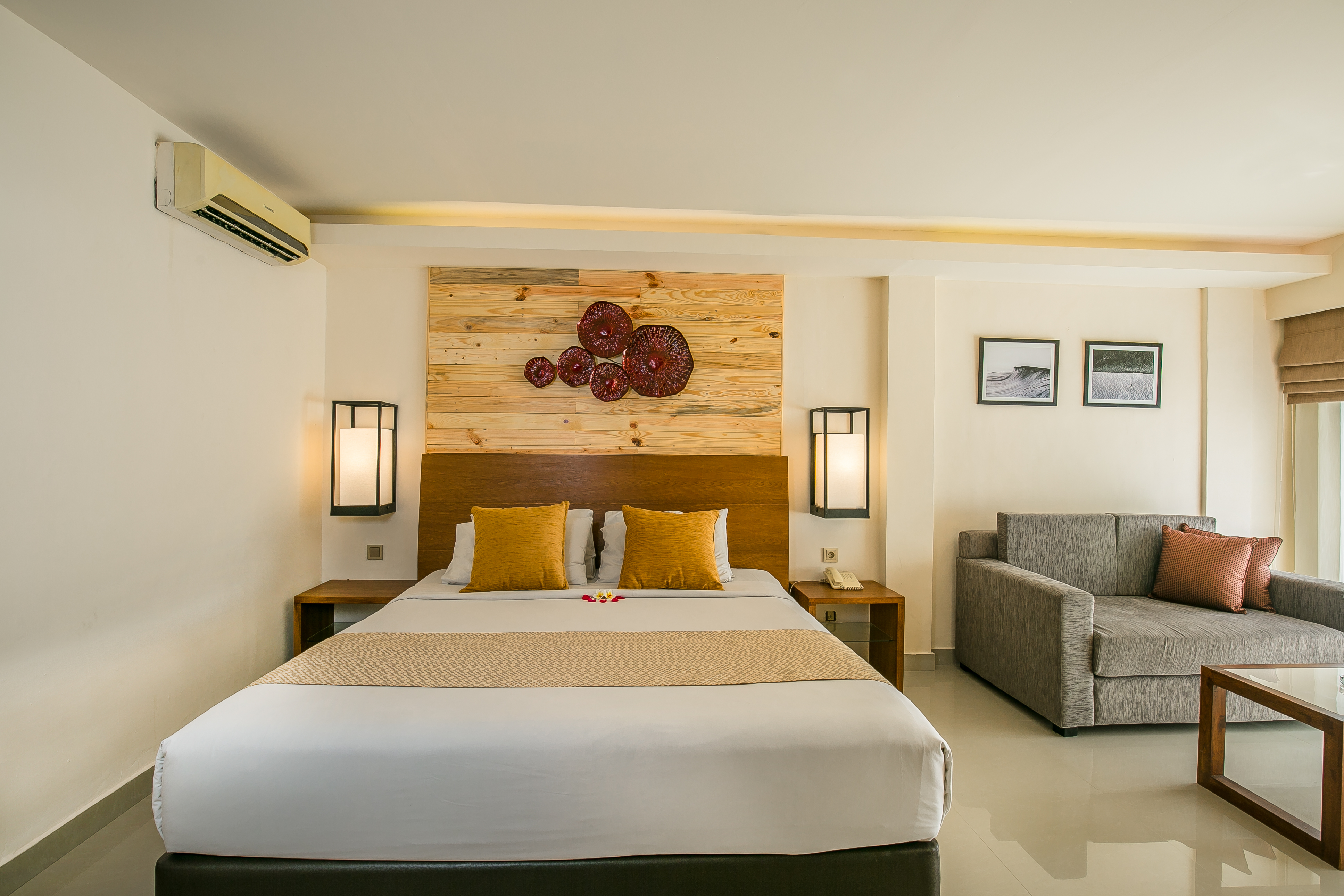 Casa Padma Hotel & Suites