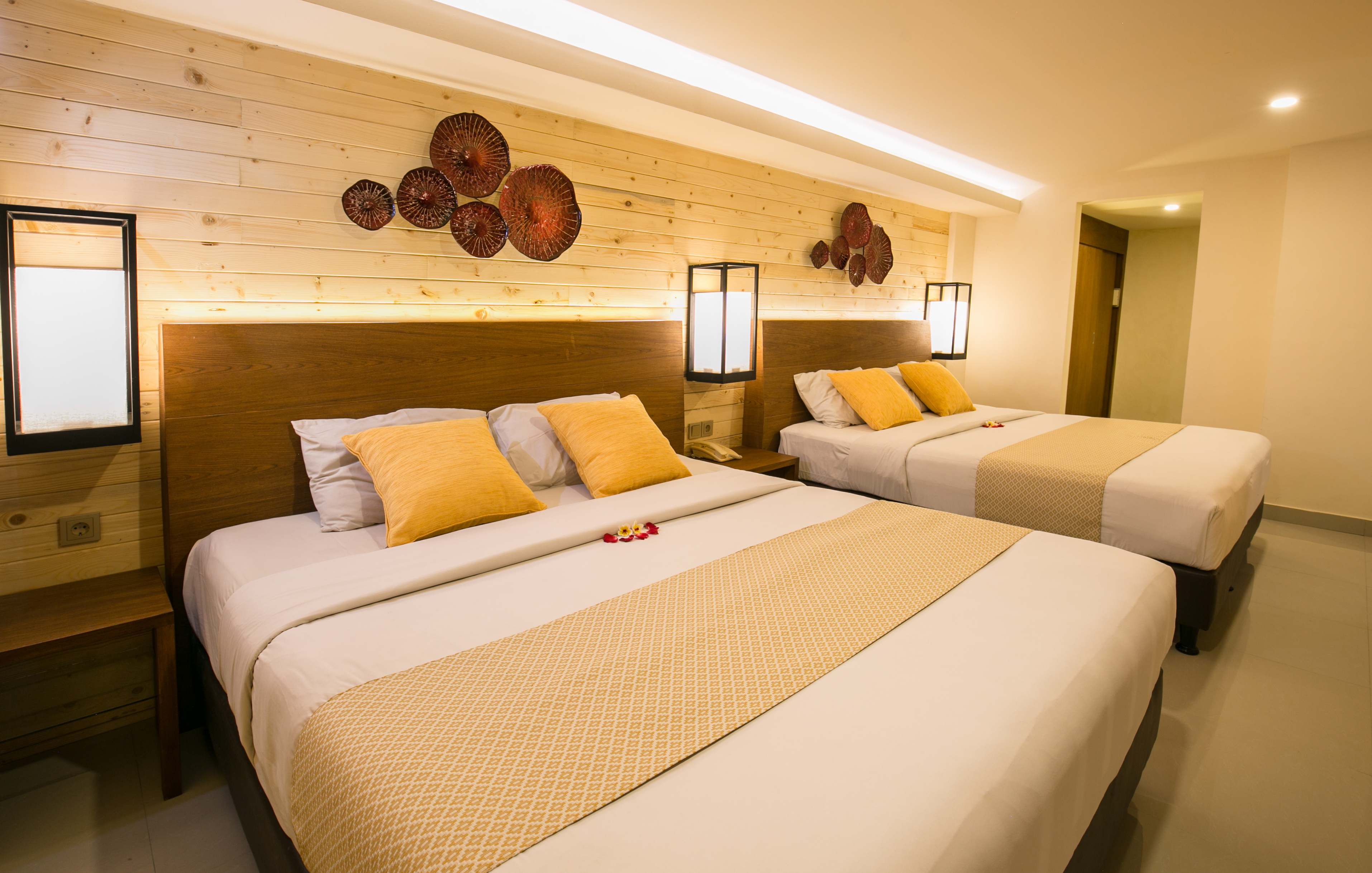 Casa Padma Hotel & Suites