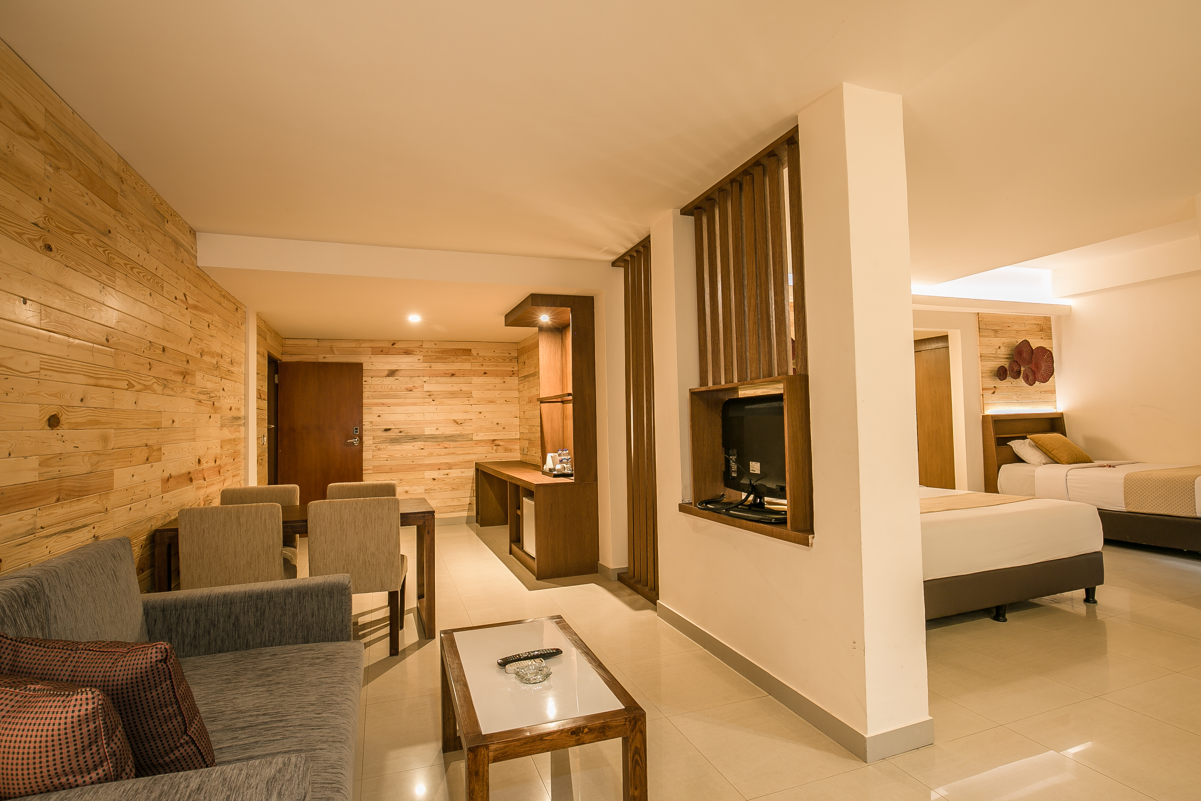 Casa Padma Hotel & Suites