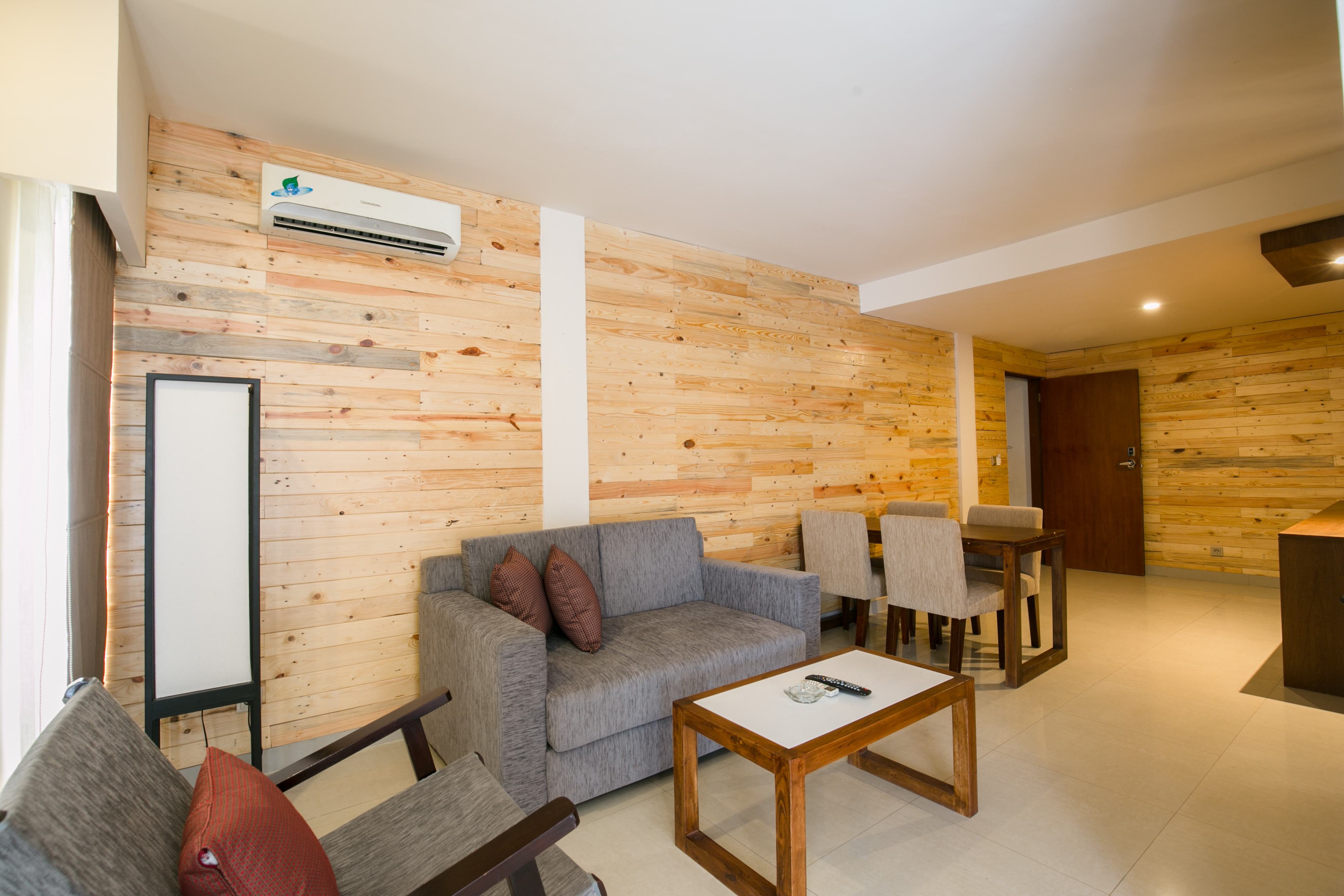 Casa Padma Hotel & Suites