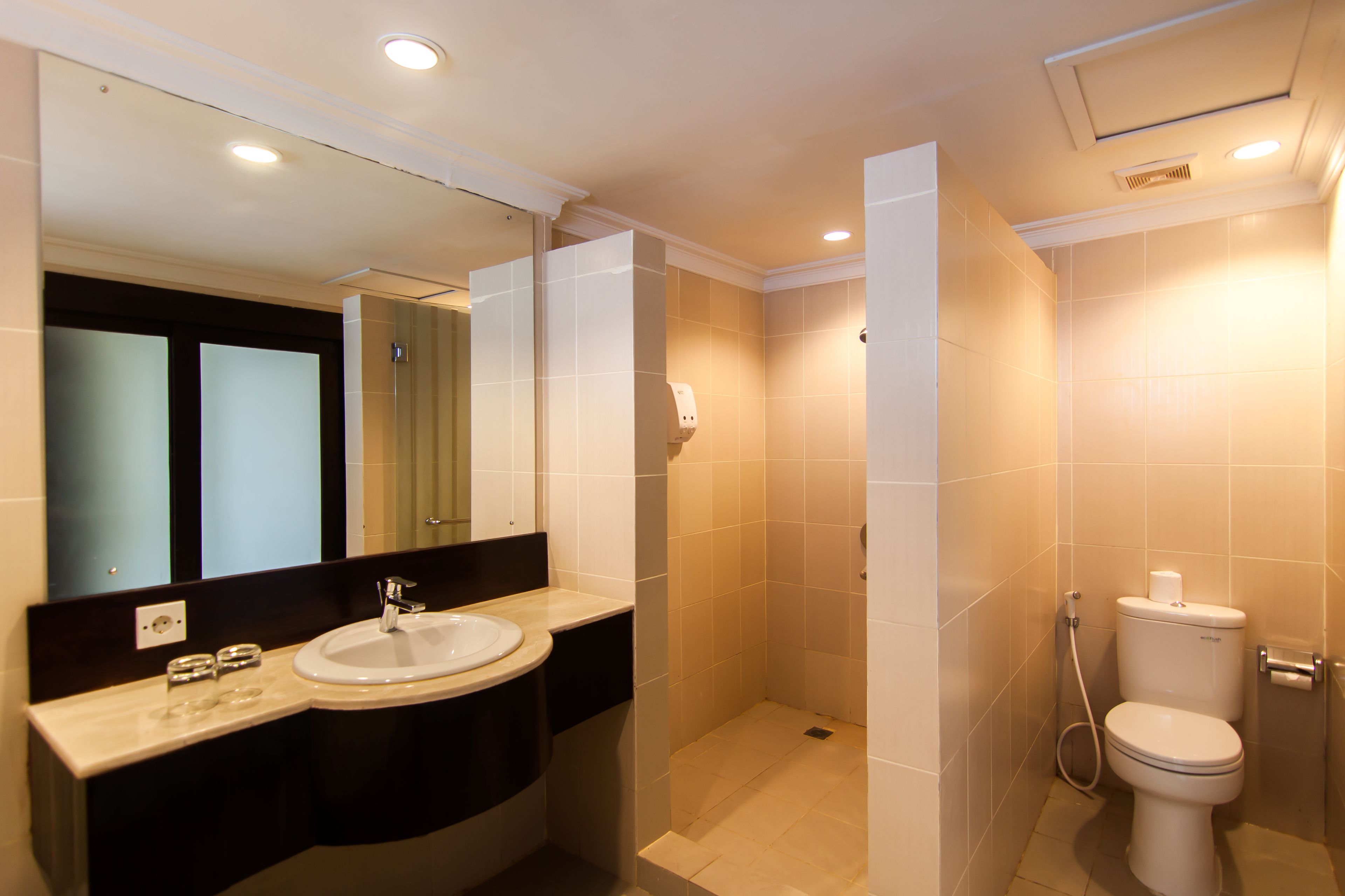 Champlung Mas Hotel
