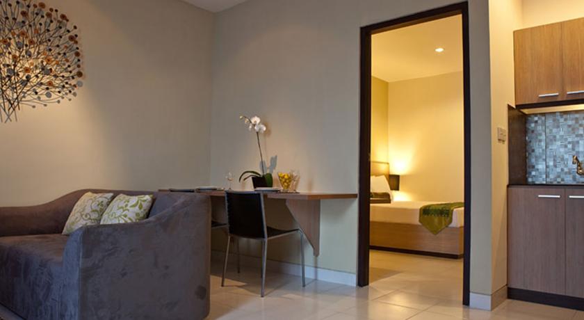 Eazy Suite