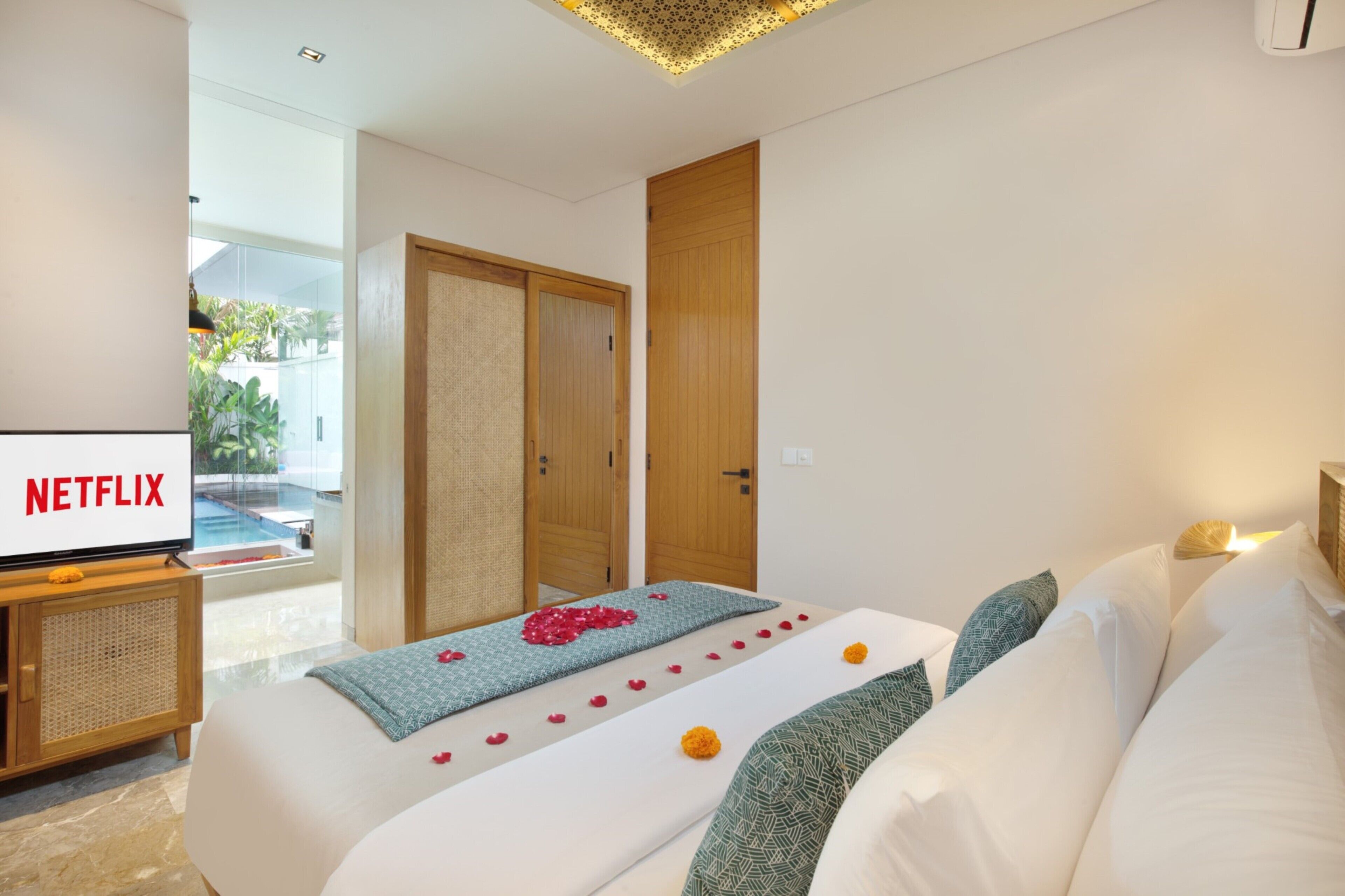 Eight Palms Villa Seminyak by Ini Vie Hospitality