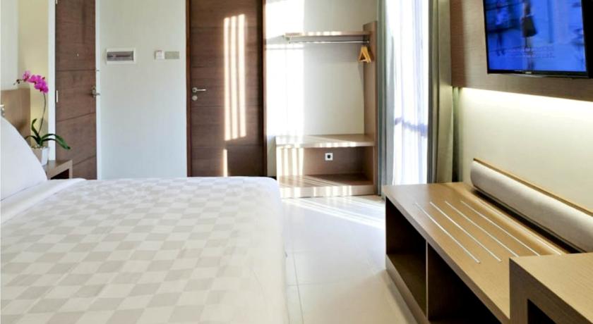 Euphoria Hotel