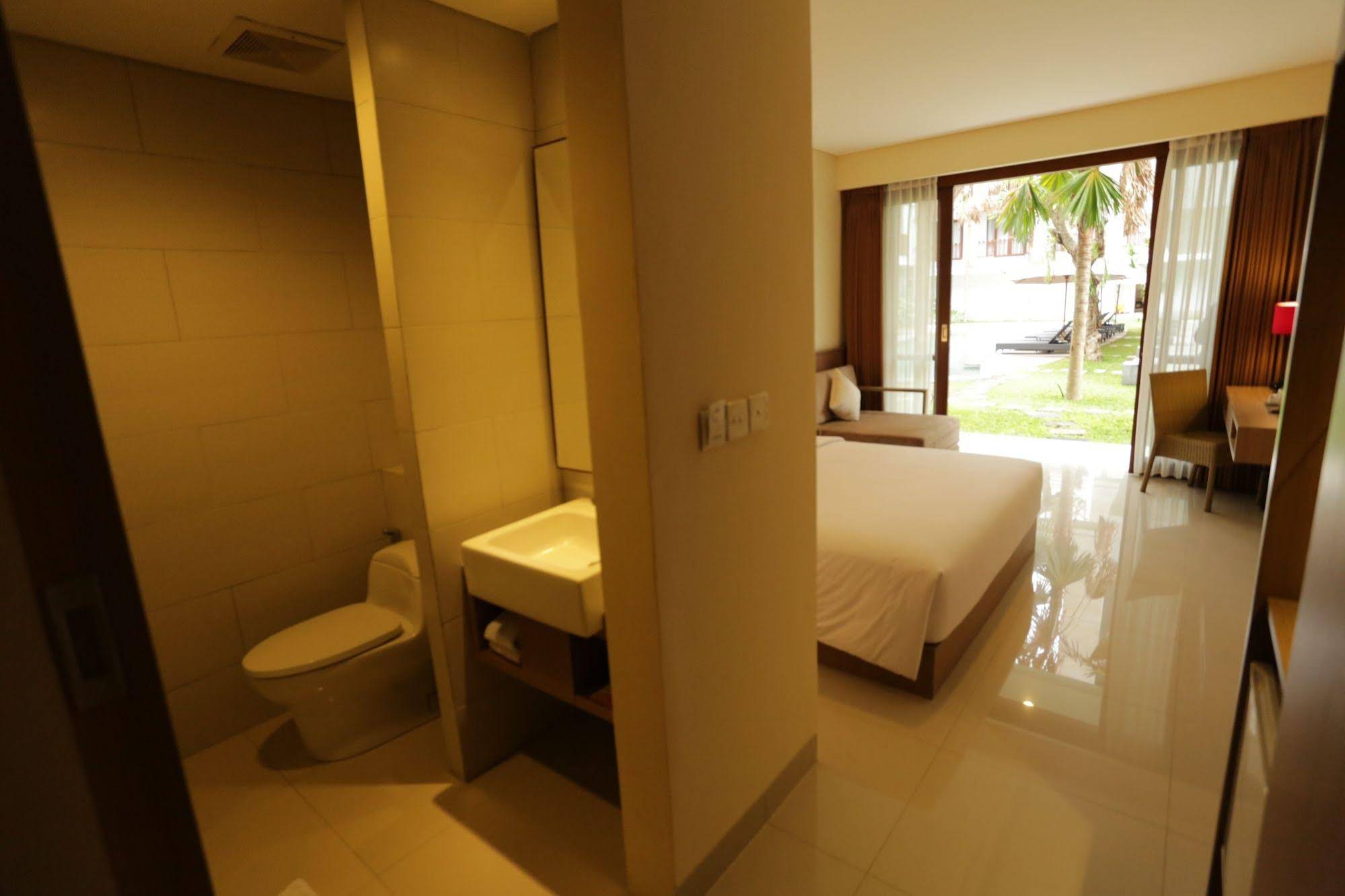 Grand La Walon Hotel