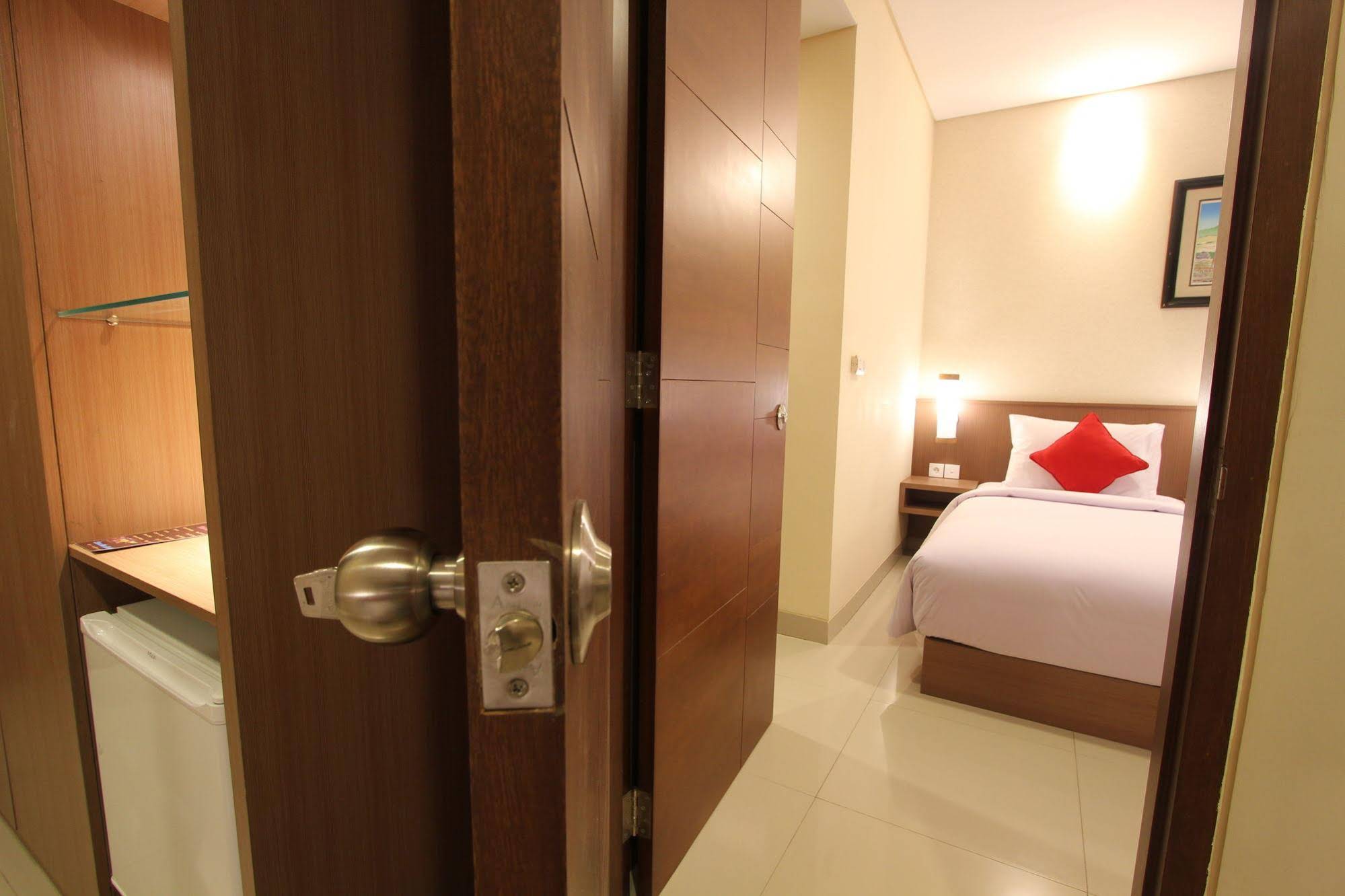 Grand La Walon Hotel