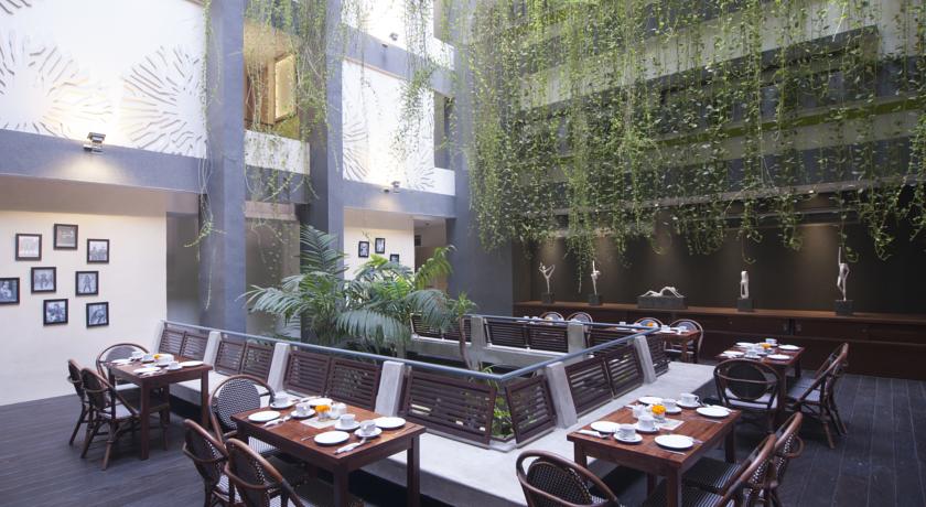 GrandMas Plus Hotel Legian