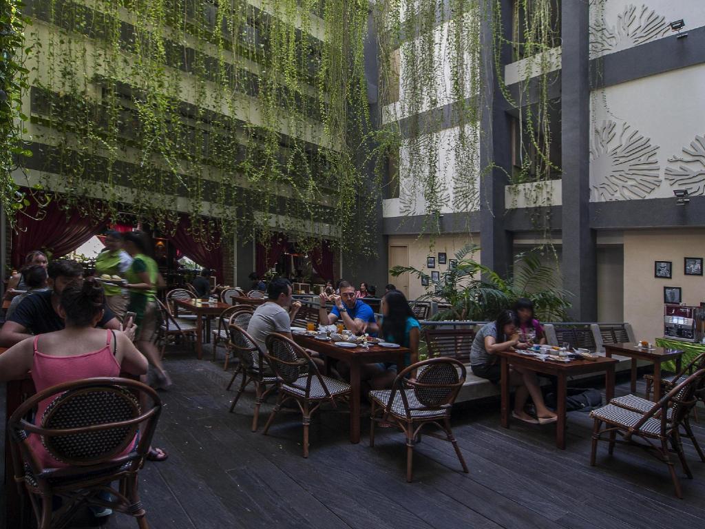 GrandMas Plus Hotel Legian