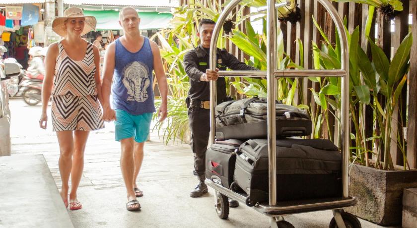 GrandMas Plus Hotel Legian