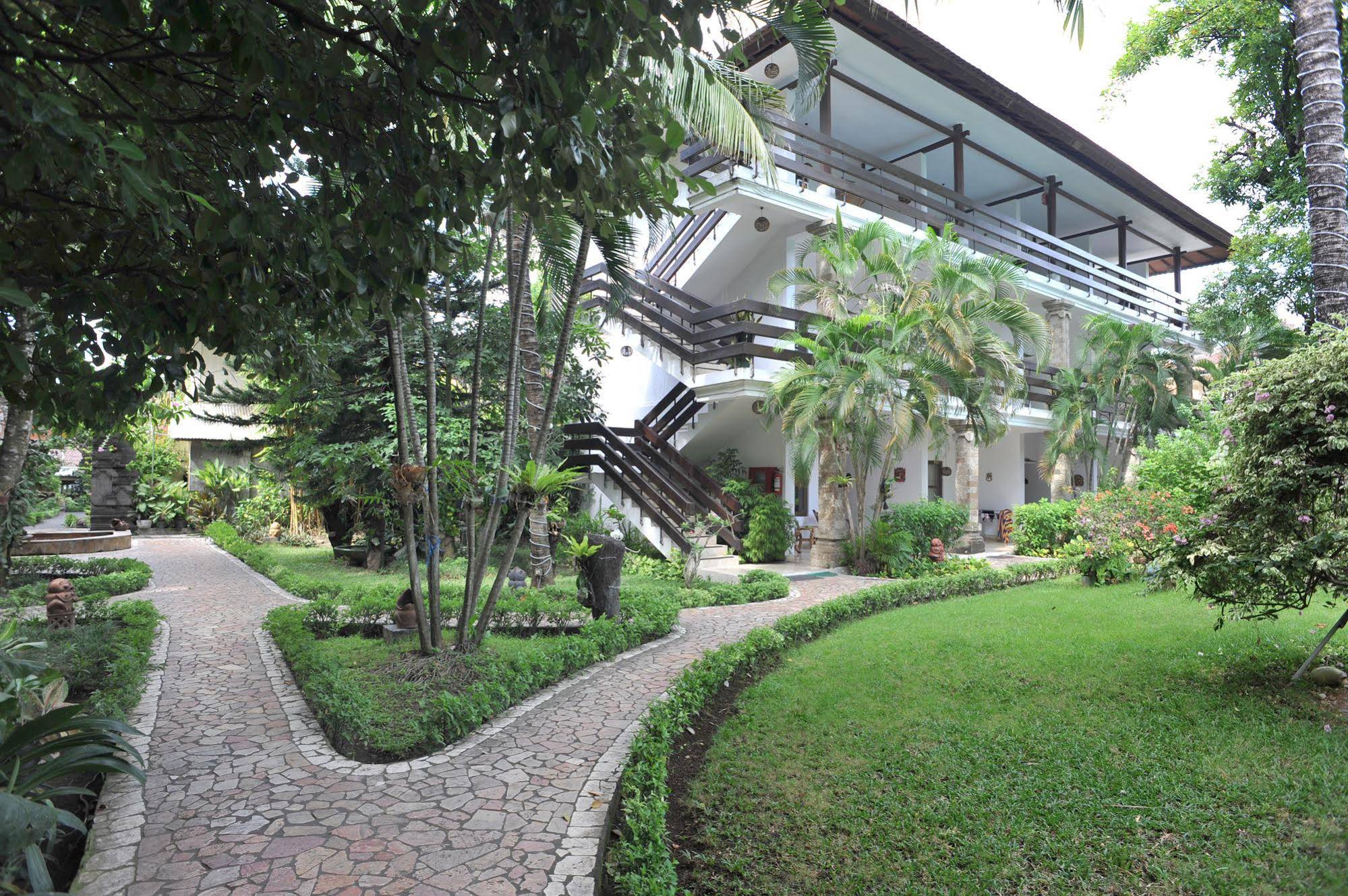 Hotel Kumala by Airy