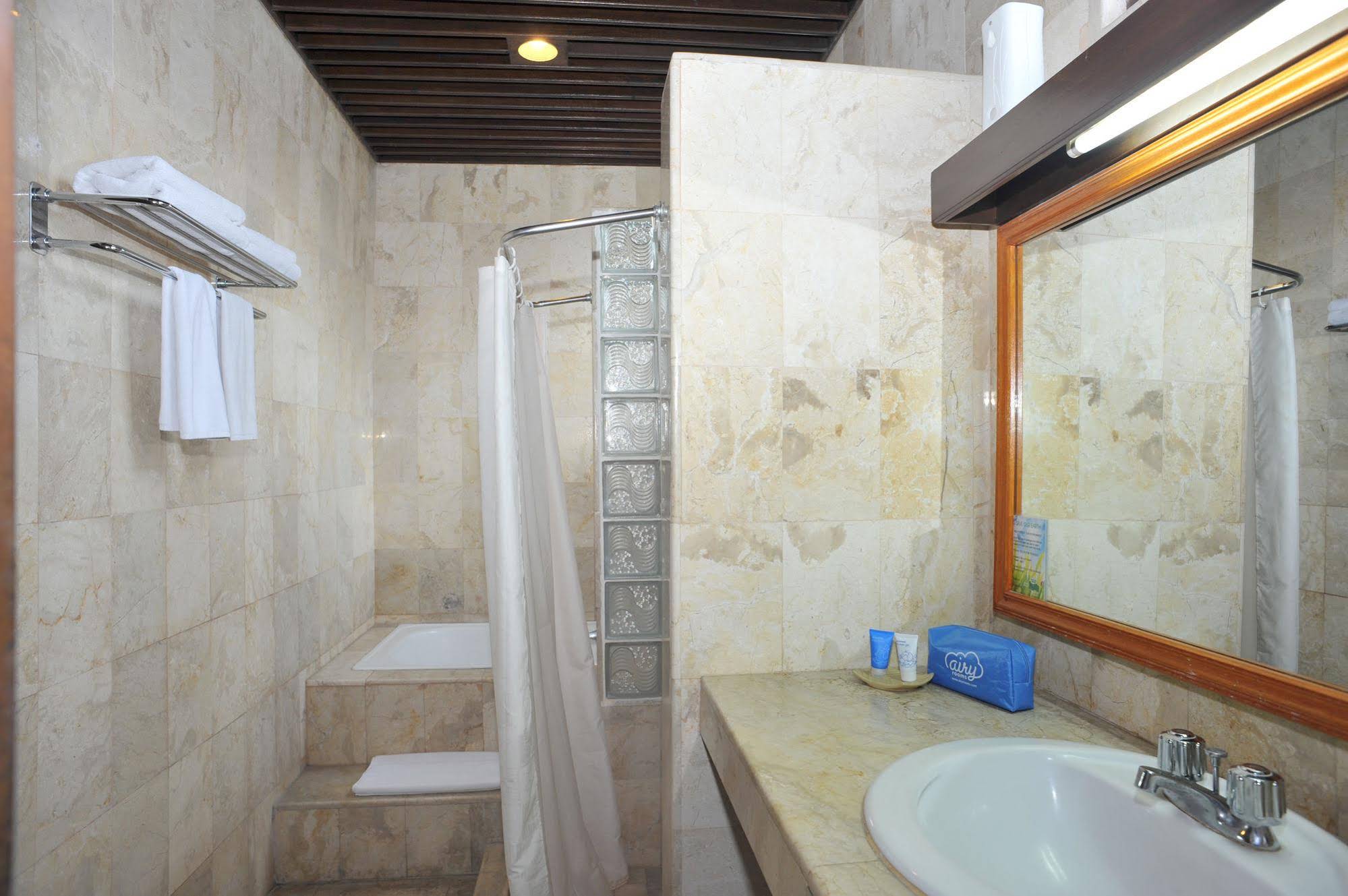 Hotel Kumala by Airy
