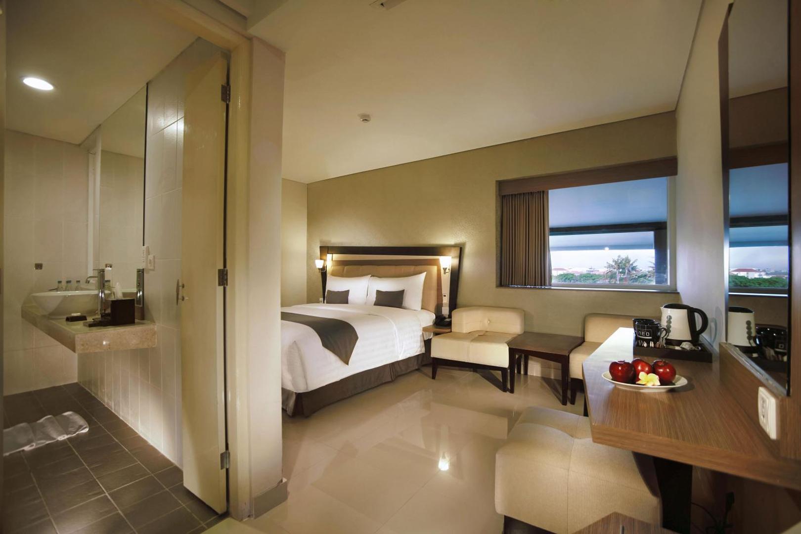 Hotel NEO Kuta Jelantik