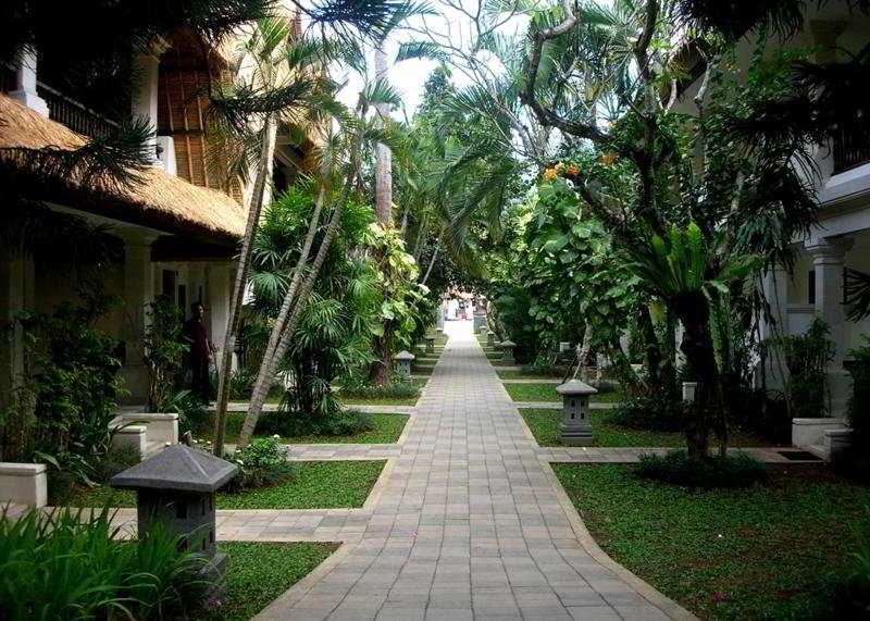 Puri Raja Hotel Legian Bali