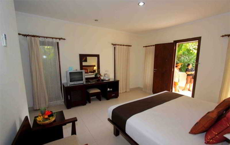 Puri Raja Hotel Legian Bali