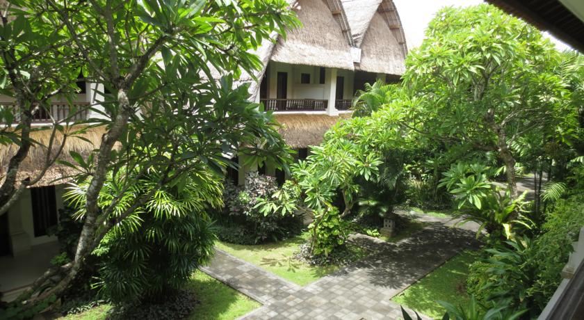 Puri Raja Hotel Legian Bali
