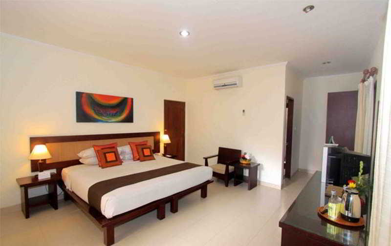 Puri Raja Hotel Legian Bali