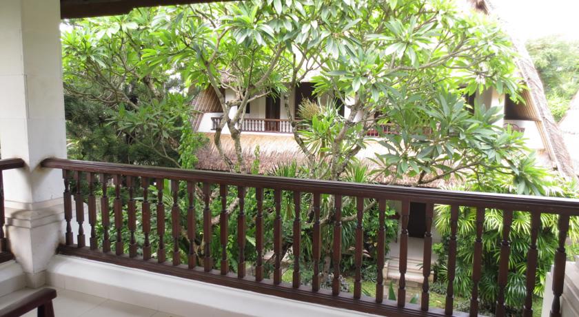 Puri Raja Hotel Legian Bali