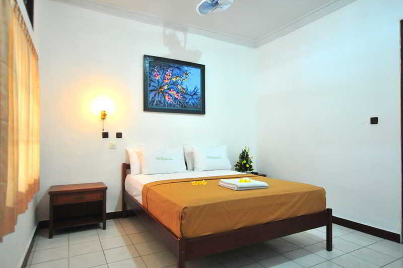 Hotel Sandat legian