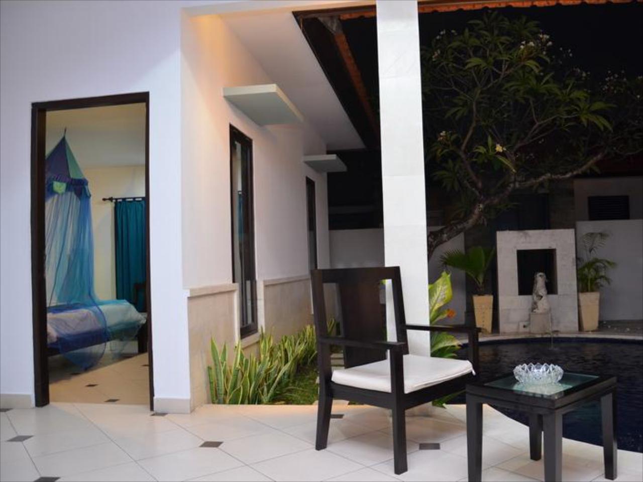 Lake Grace Villas