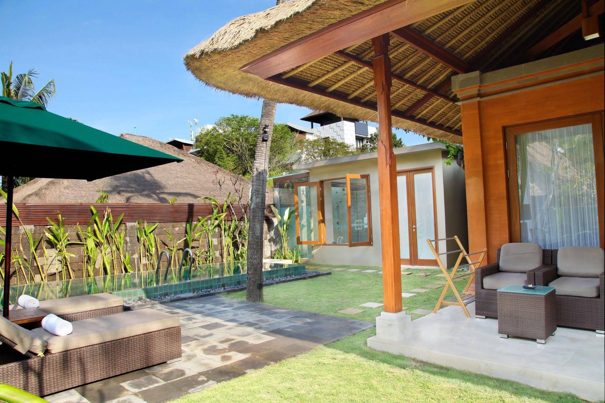 Legian Beach Villas