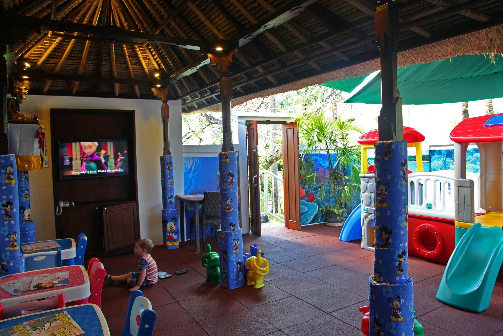 Legian Beach Villas