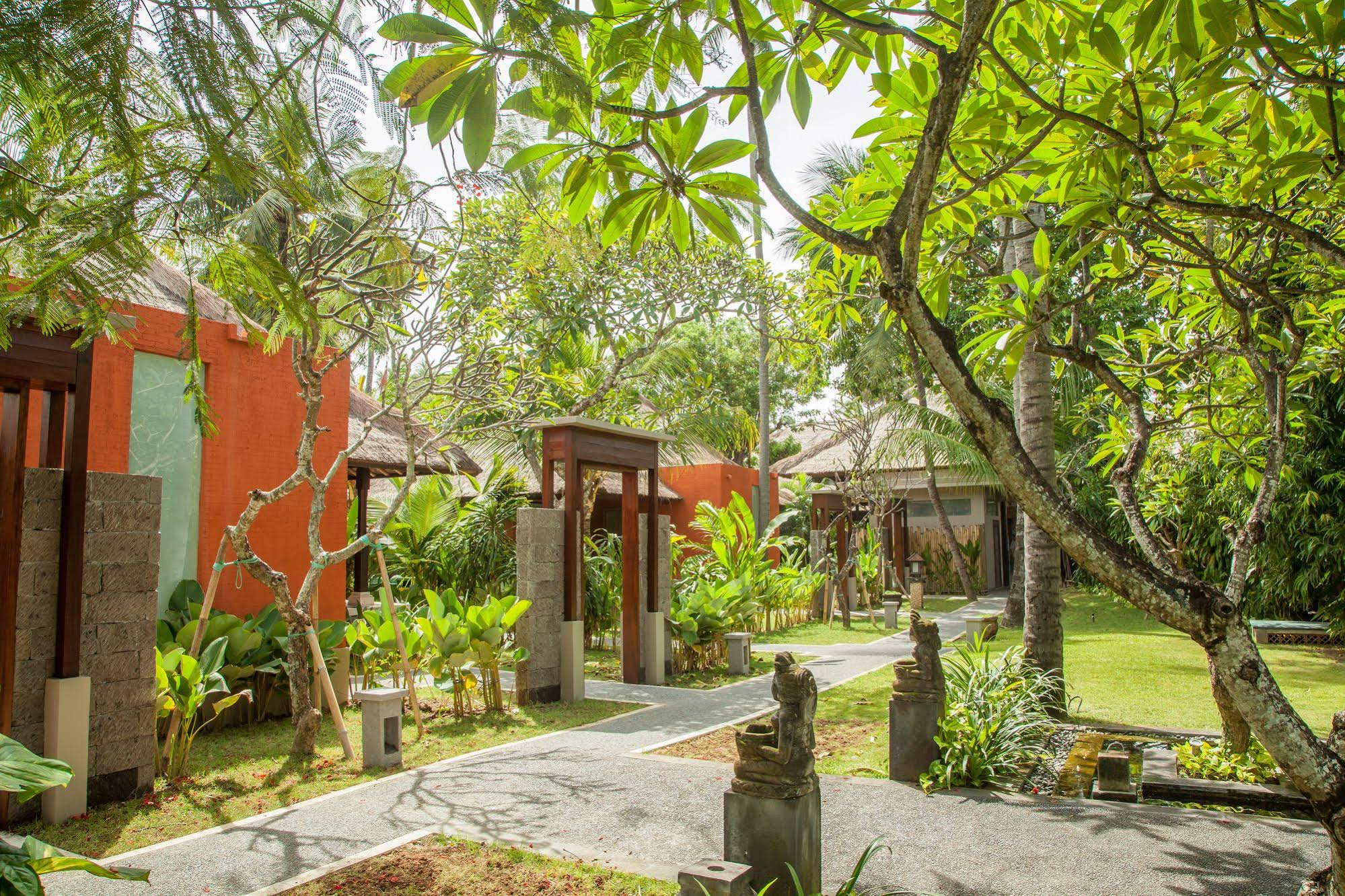 Legian Beach Villas