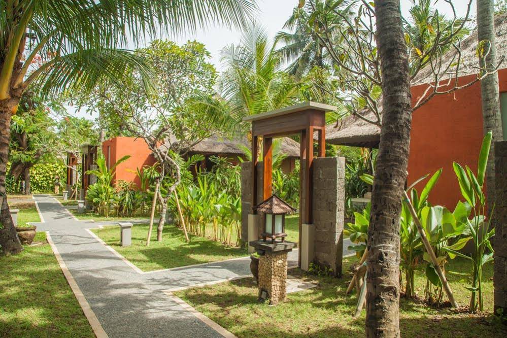 Legian Beach Villas