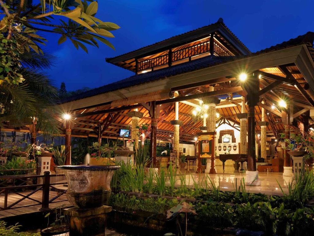 Legian Paradiso Hotel