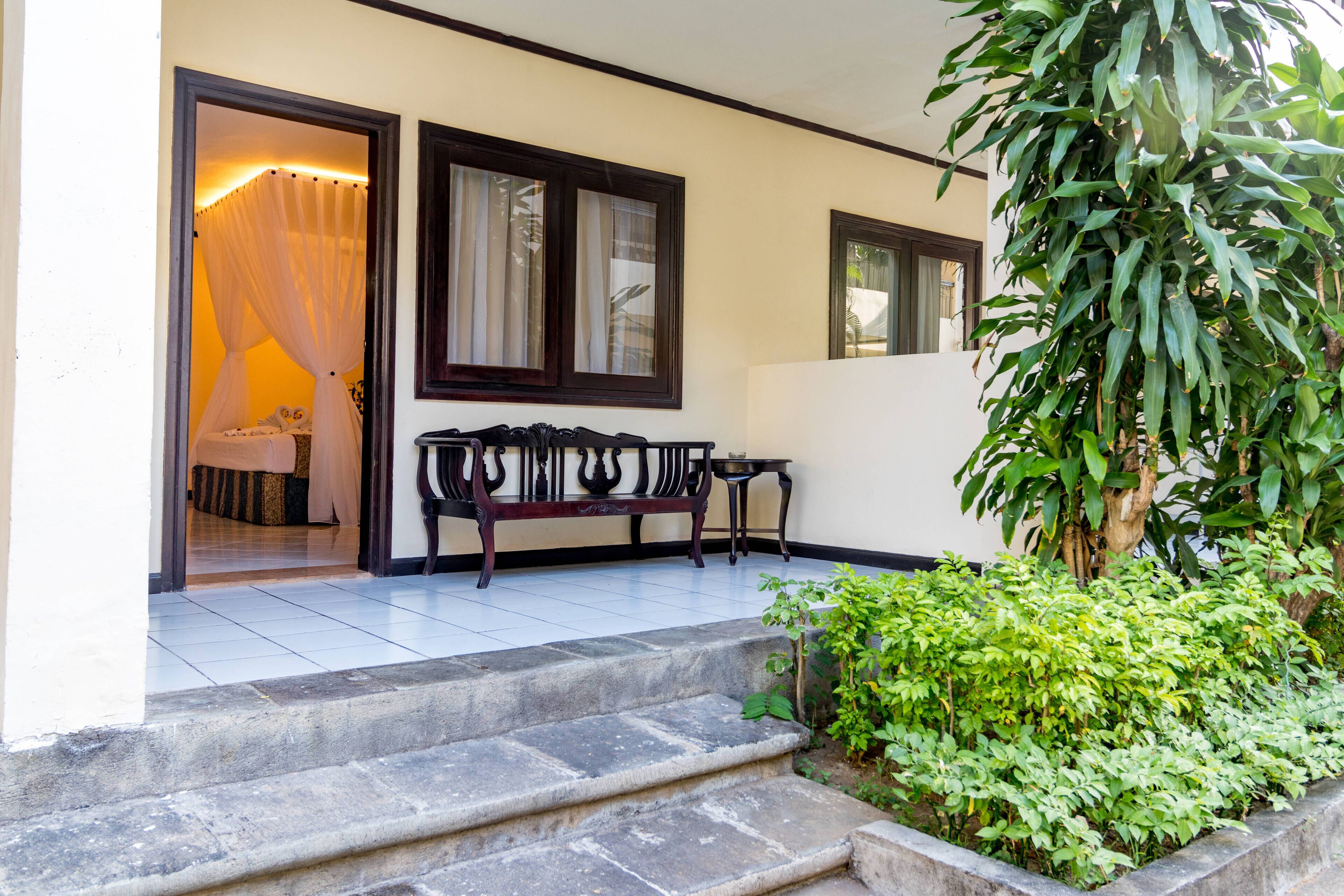 Legian Paradiso Hotel