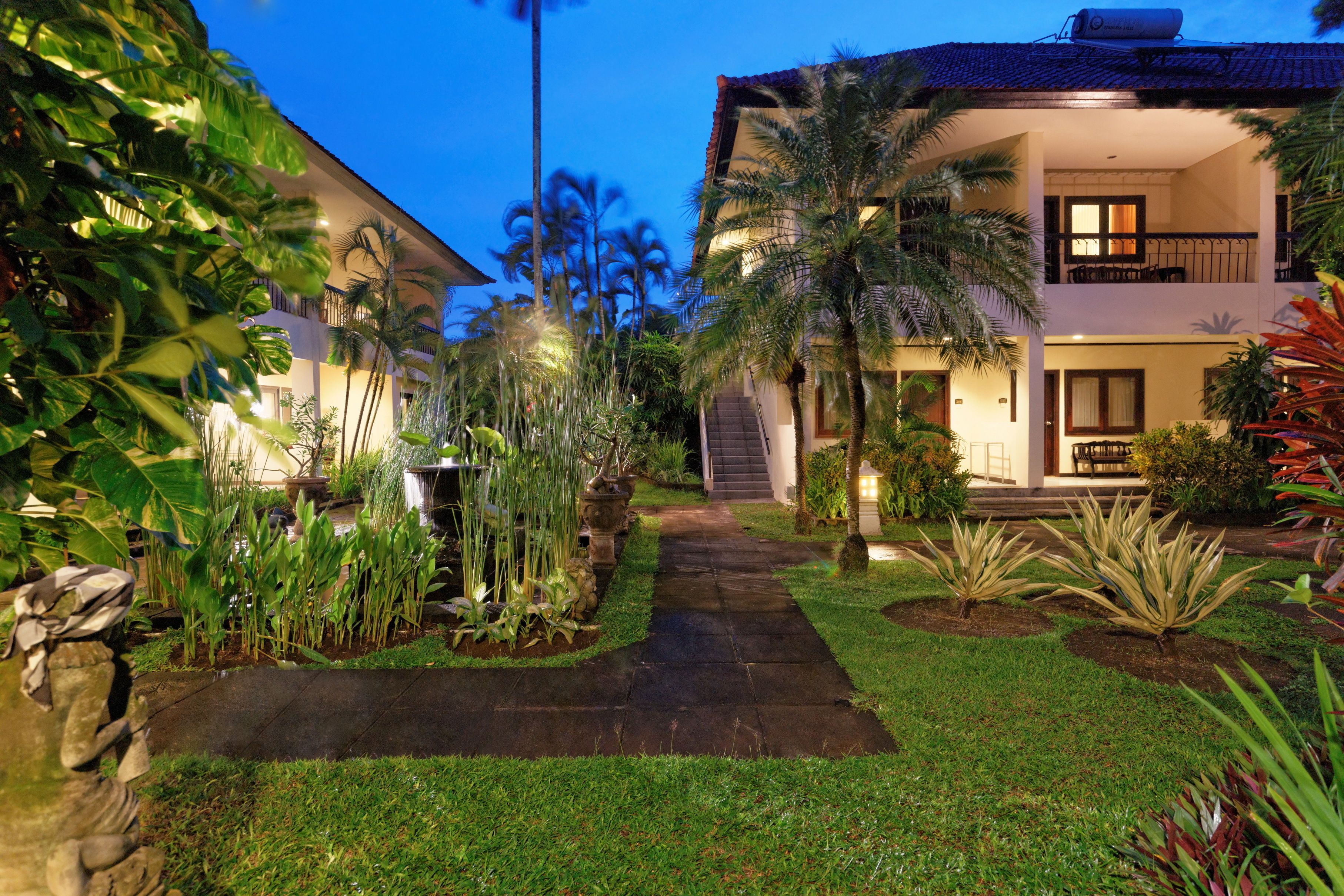 Legian Paradiso Hotel