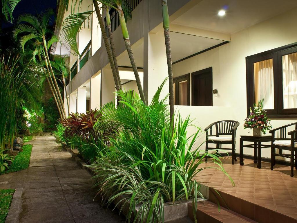 Legian Paradiso Hotel