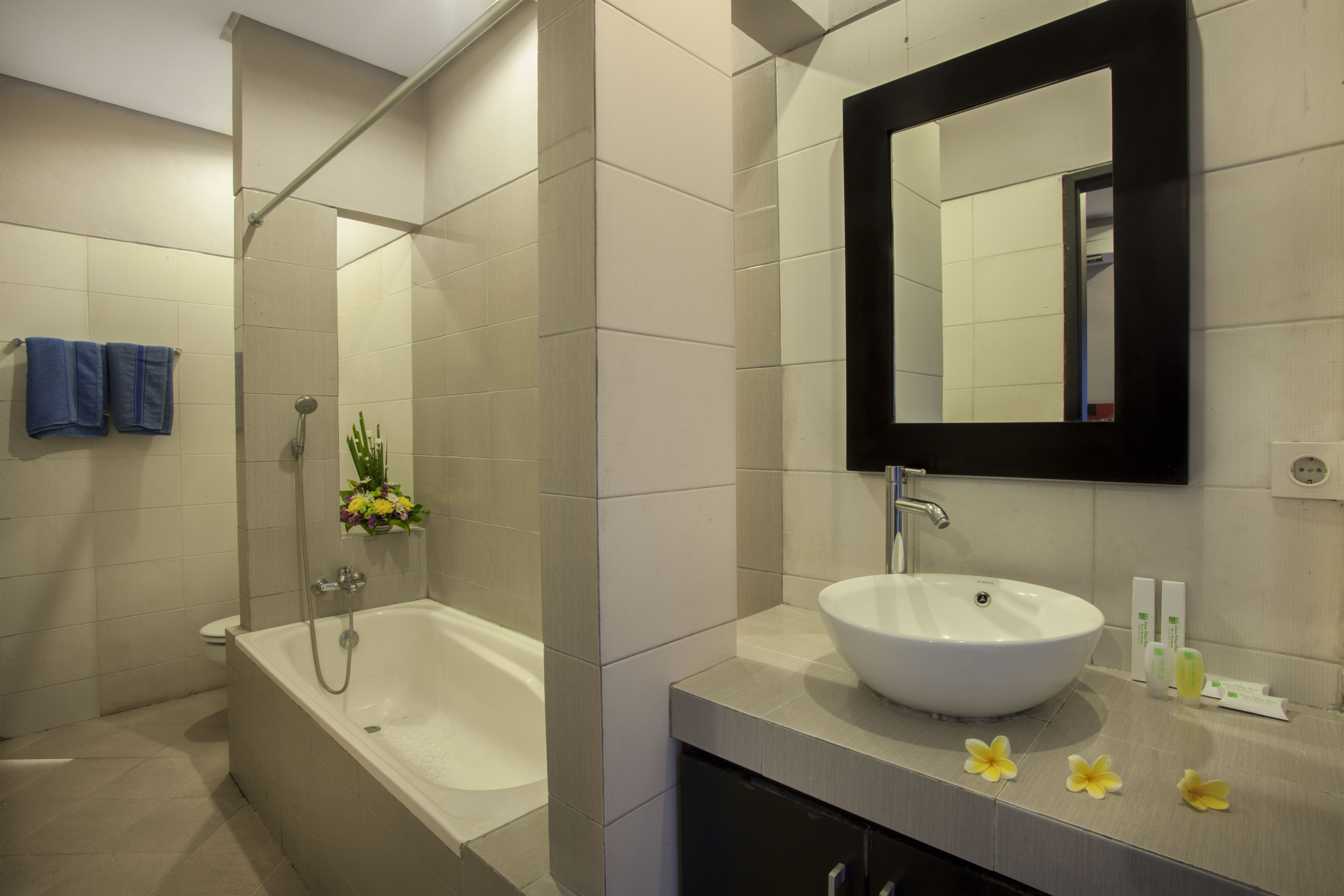 Legian Village Hotel