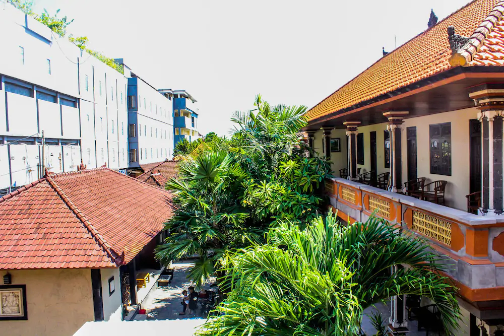 Lolo Beach Inn