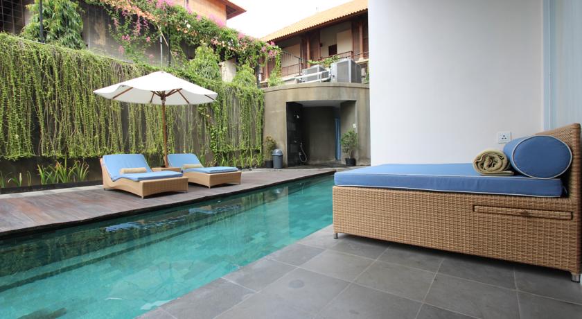 Ossotel Legian