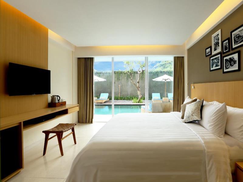 Ossotel Legian