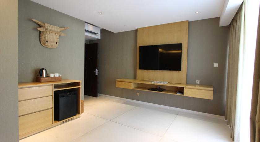 Ossotel Legian